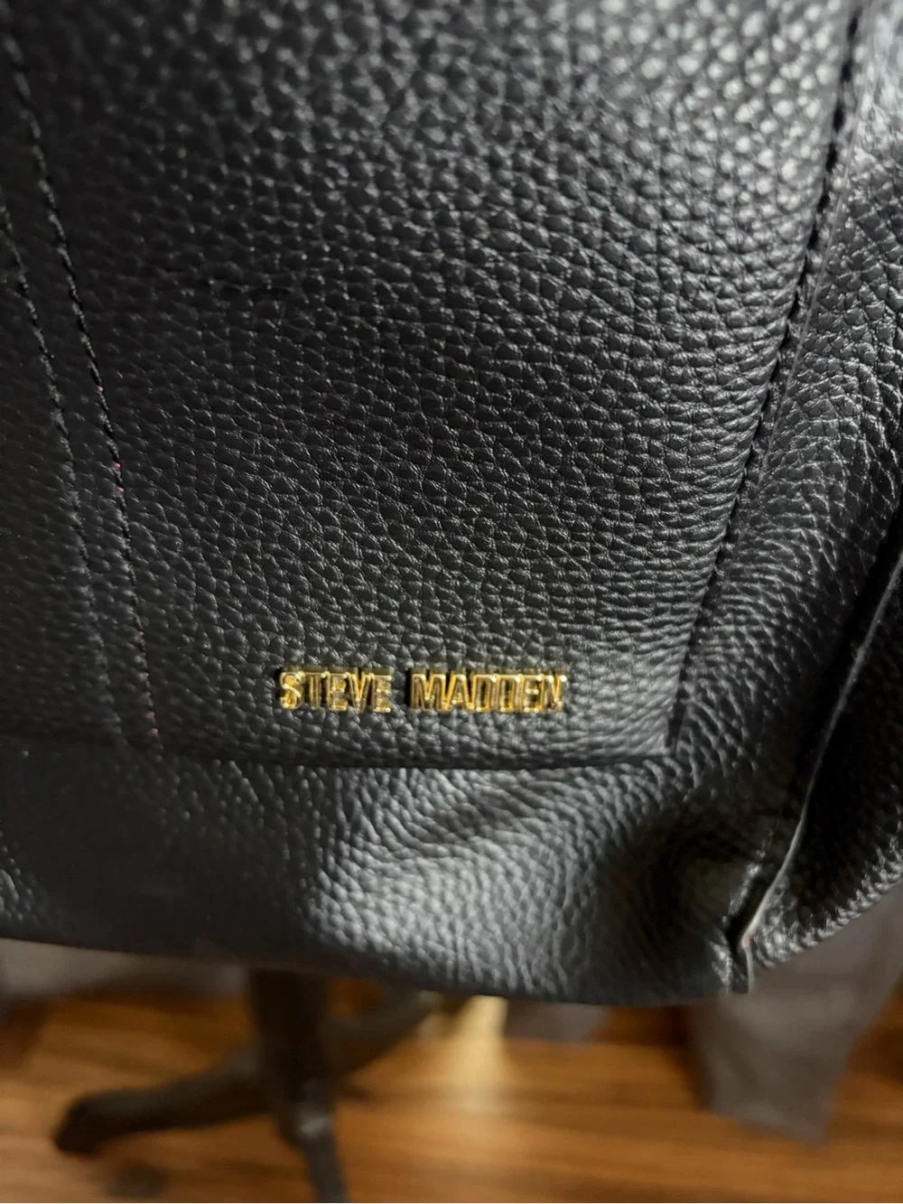 Steve Madden Black Shoulder Tote with Red Lining